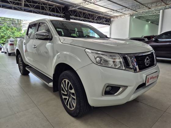 NISSAN FRONTIER 2.3 16V TURBO DIESEL XE CD 4X4 AUTOMÁTICO NISSAN FRONTIER 2.3 16V TURBO DIESEL XE CD 4X4 AUTOMÁTICO